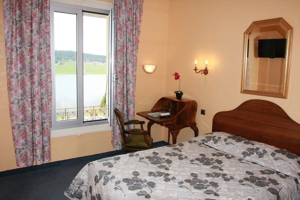 Hotel-Restaurant Le Lac ماليبونسون المظهر الخارجي الصورة