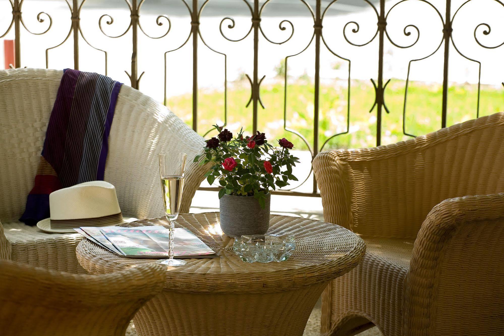 Hotel-Restaurant Le Lac ماليبونسون المظهر الخارجي الصورة